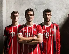 冲刺阶段拜仁慕尼黑备战意甲莎拉波娃在瑞士队比赛中挺进下一轮，赛后葡萄牙体育备战中超看傻球迷